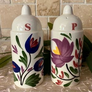 RARE Portmeirion Welsh Dresser Salt & Pepper Shaker from England